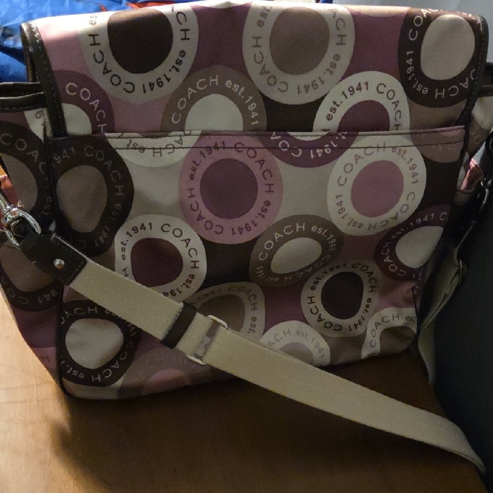 Coach Bag - Picture 3 of 3